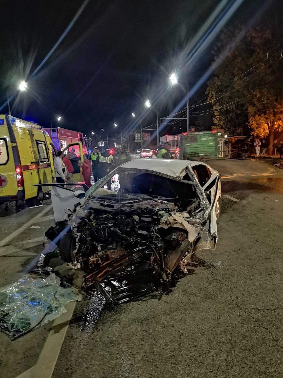 «Месиво из автомобилей!» В Краснодаре произошло ДТП, где пострадали 4  человека и 4 авто - ВИДЕО