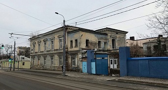 В Ростове начали разворовывать здание бывшего туберкулезного диспансера