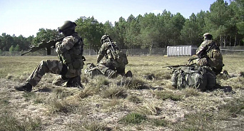 Два взвода французского спецназа отправились в командировку на Украину?