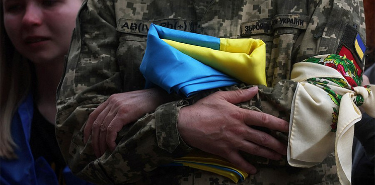 «Дивитесь шо робится! В армию забирают!» Европа по просьбе Зеленского будет выдавать подлежащих мобилизации украинцев