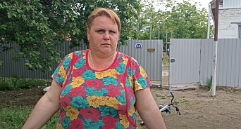 «Дети есть – пусть вёдра и таскают!» На Кубани многодетная семья живёт без воды в доме из-за затопленного колодца и бездействия властей