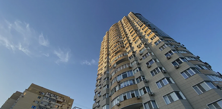 «Ипотека подскочит, а на риелторов бросятся с кулаками»: эксперт по недвижимости предрёк появление на Кубани «микрорайонов-призраков»