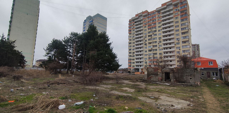 В Краснодаре может появиться очередной ЖК вместо Дома культуры - власти годами оттягивают передачу земли в ЮМР городу