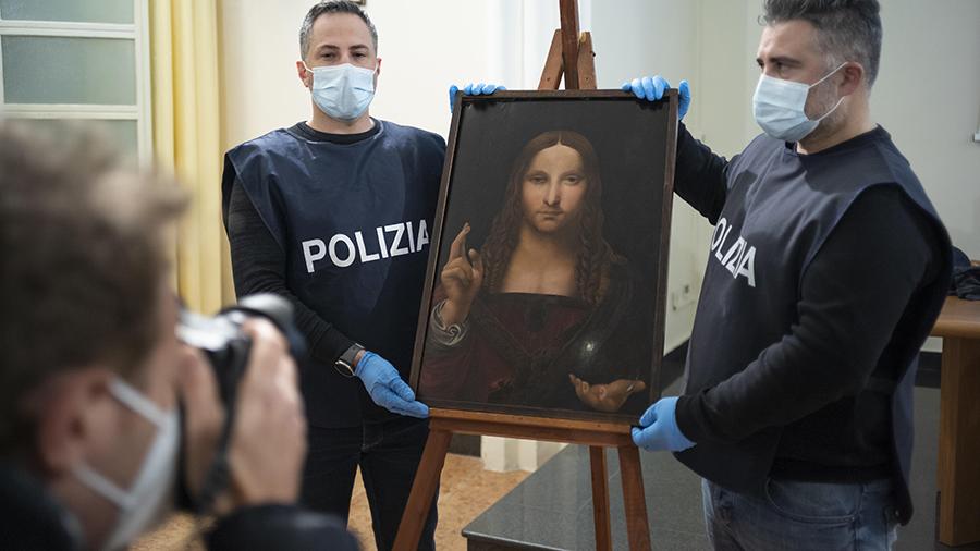 Украденную картину ученика да Винчи нашли в итальянской квартире