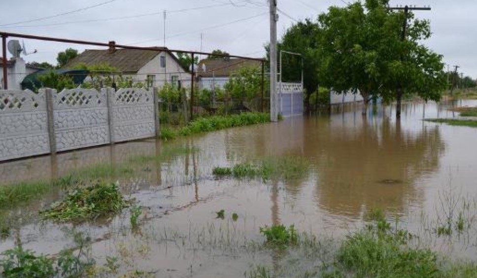 На реках Кубани вода поднялась до неблагоприятной отметки