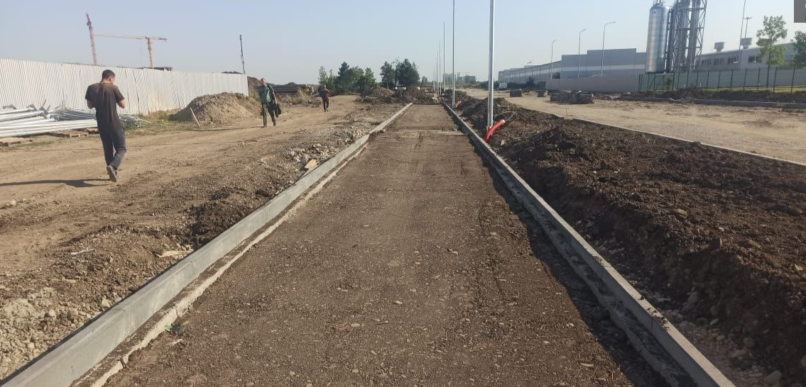 Новую дорогу к школе по улице Конгрессной в Краснодаре откроют к 1 сентября