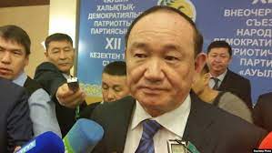 В Казахстане предложили объявить Новый Год чужой традицией и отказаться от празднования