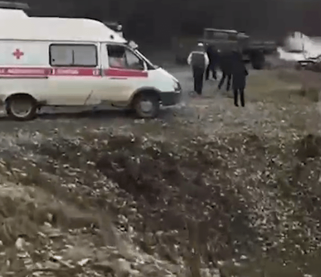 Под Абинском УАЗ с людьми перевернулся при переправе: трое погибли