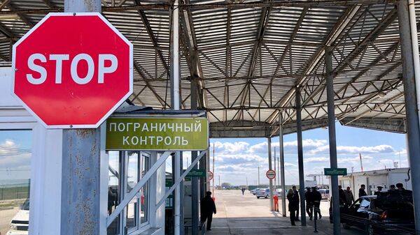 Украинку, которая оскорбляла российскую армию в Интернете, не пустили в Запорожскую область