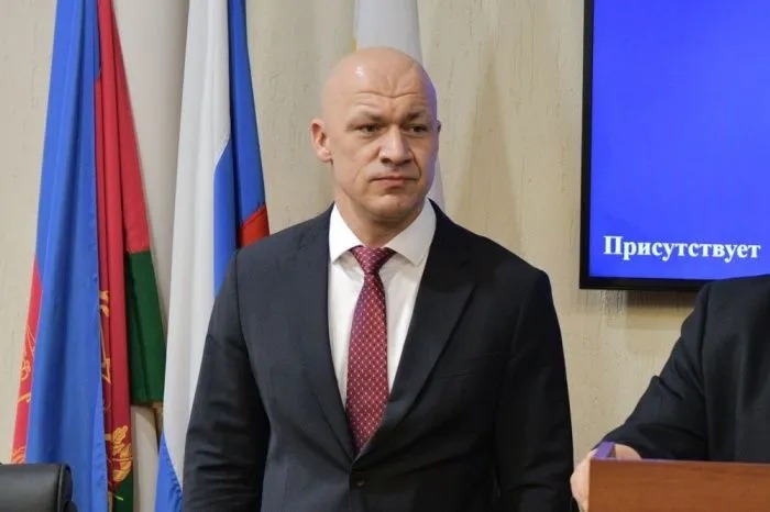 «Человек красит место»: Максим Слюсарев будет работать в администрации Краснодарского края в должности, учрежденной месяц назад