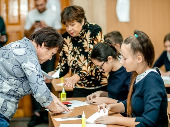 На Кубани планируют развивать краснодарский проект «Бабушка на час»