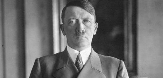 «Я молюсь за упокой души Гитлера! Мир обретёт спокойствие, когда будет очищен от евреев!» – турецкий депутат восхвалил фашизм: ВИДЕО