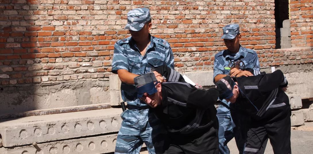 В Крыму организатор террористической ячейки проведёт 17 лет в колонии строгого режима 