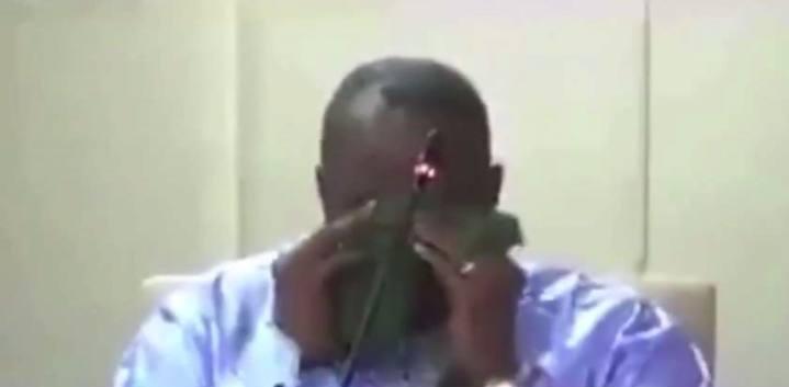 «Военные свергли одних воров ради нового воровства?» Министр финансов Нигера заплакал после угрозы расстрела, если не объяснит куда делись деньги – ВИДЕО