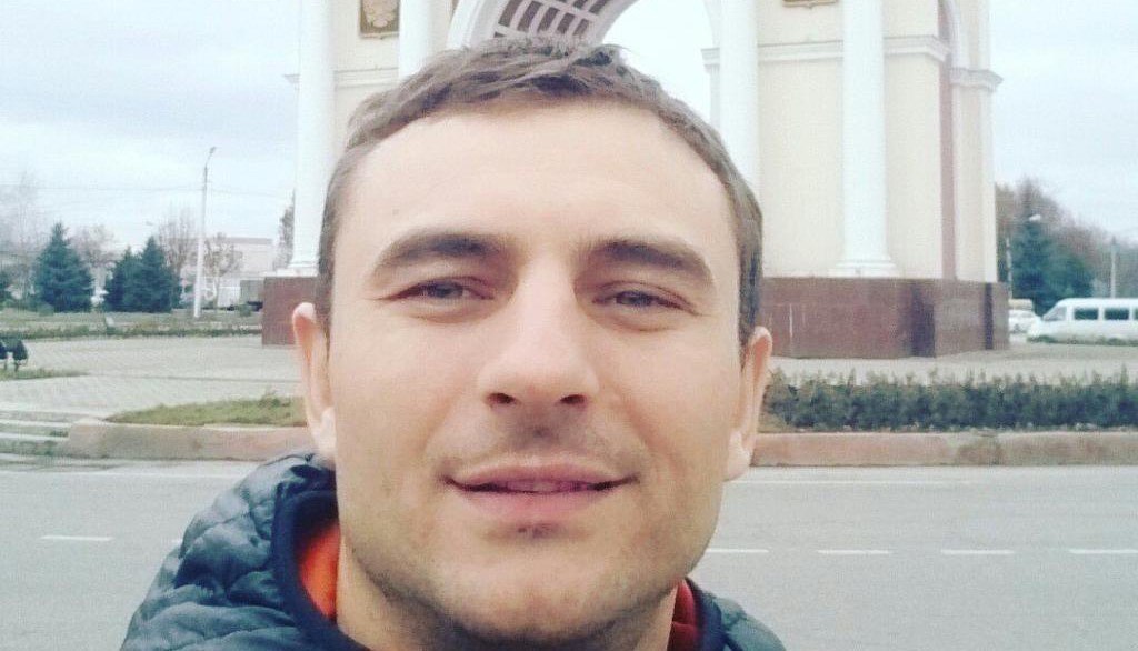 «Убил рабочего из-за вырытой траншеи?» В Краснодаре задержали мужчину, который расстрелял строительный вагончик 