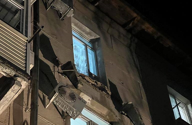 За обрушение балкона и гибель трех людей в Сочи привлекут к ответственности управляющую компанию