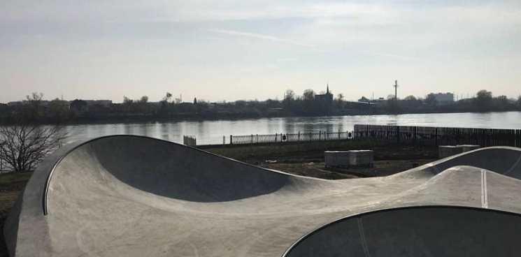 Новый скейт-парк в Юбилейном районе Краснодара огородят за 600 тысяч рублей