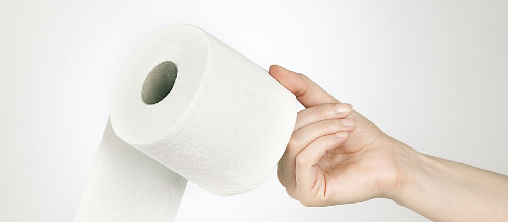 «Кто нас убедил, что нельзя жить без туалетной бумаги?» Диетолог из Турции заявил, что туалетная бумага вызывает рак – ВИДЕО