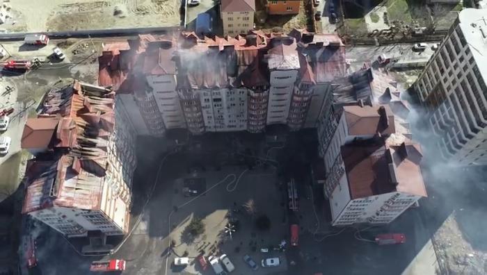 В Анапе 150 жителей сгоревшего дома временно разместили в санаториях