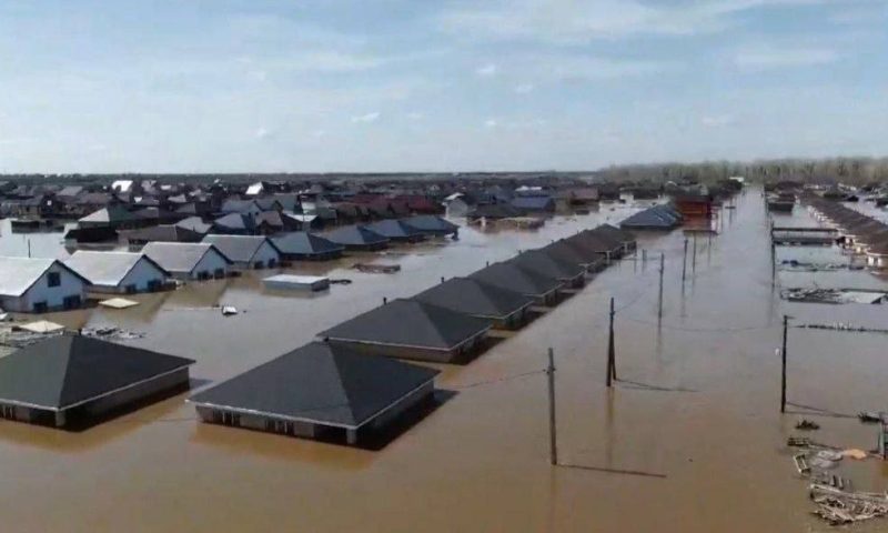 «Как теперь жить?» - главный вопрос, который задают себе пострадавшие 39 затопленных регионов России