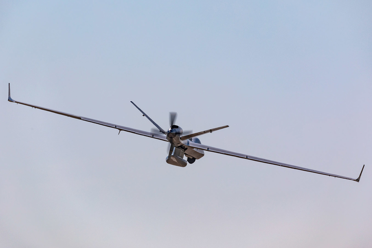 ВС РФ сбили два украинских дрона, которые проникли в Белгородскую область с целью разведки