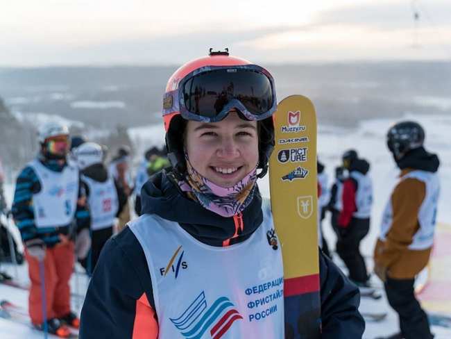 Сочинская спортсменка заняла первое место на первенстве России по фристайлу