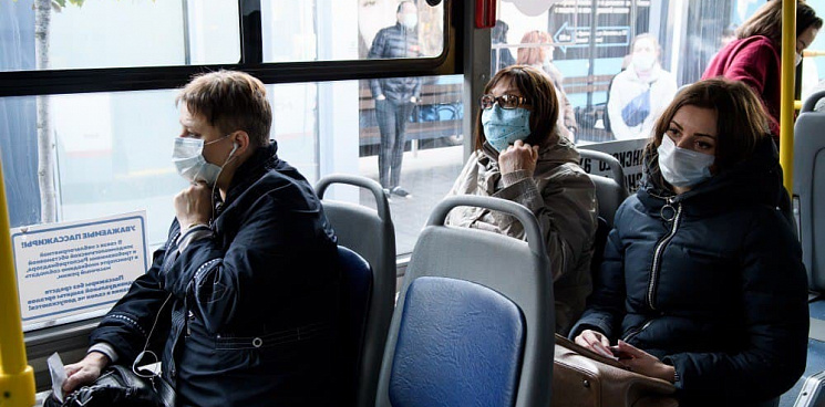 Людей без масок в Краснодаре будут высаживать из общественного транспорта
