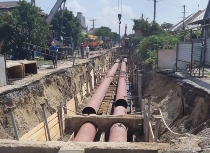 В Краснодаре Гидрострой и центр остались без горячей воды