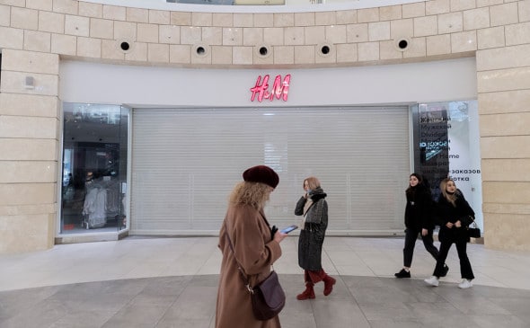 В H&M объявили об окончательном уходе из России и распродаже остатков товаров