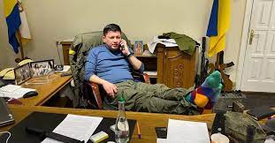 Украинка «уничтожила» губернатора, который отказал уклонистам в праве на жизнь