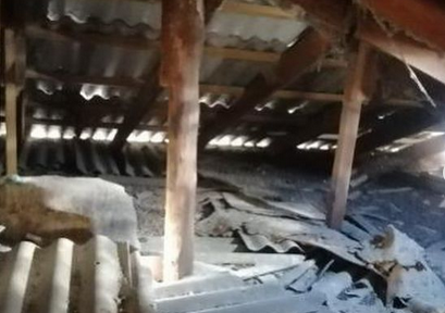На Кубани из-за снега провалилась очередная крыша жилого дома в Крымске