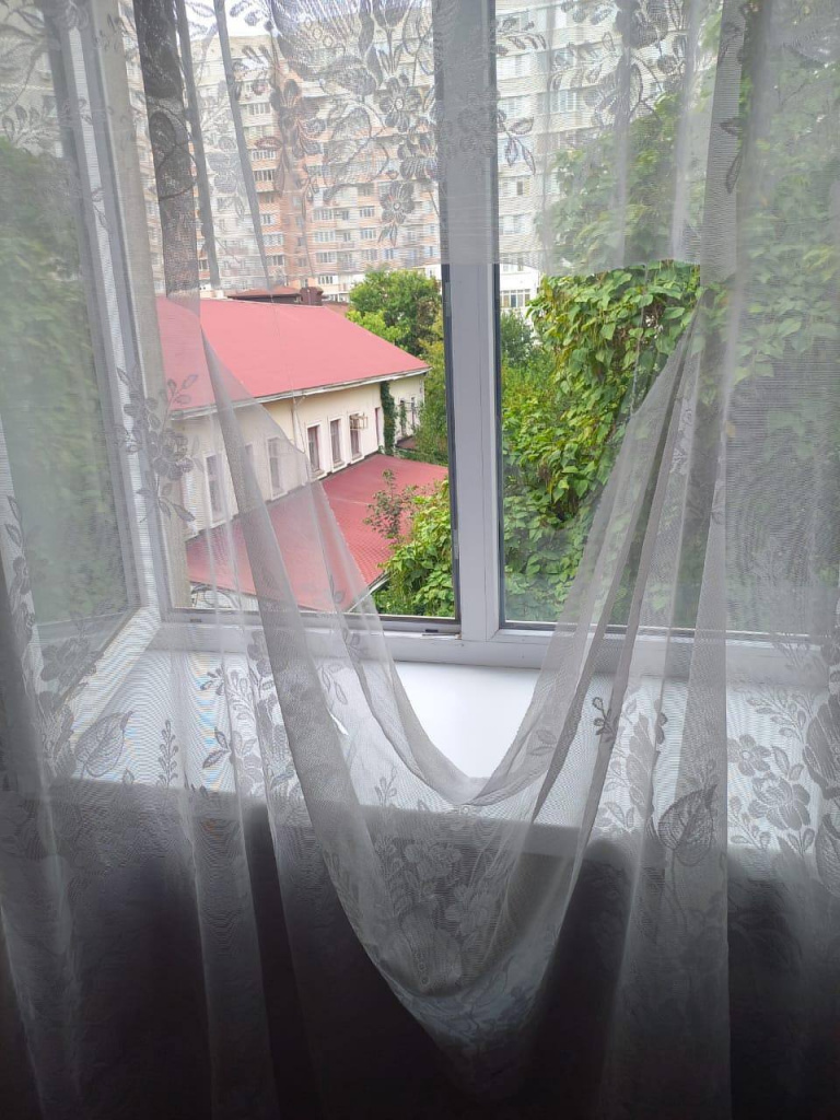 окно в Краснодарском музыкальном колледже.jpg