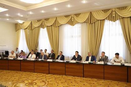 В ЗСК в ходе заседания круглого стола представители власти обсудили вопросы развития Краснодара.jpg