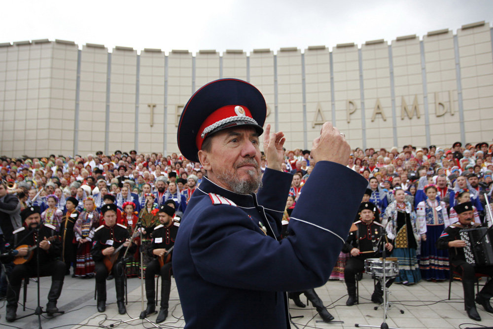 Захарченко решил включить в репертуар своего коллектива песню, которая прославляет польских гетманов.jpg