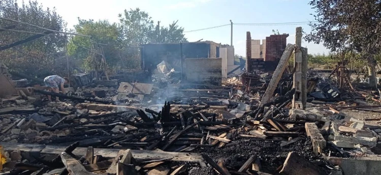 В Краснодарском крае 54-летний волонтёр Лизы Алерт после пожара остался без дома.png