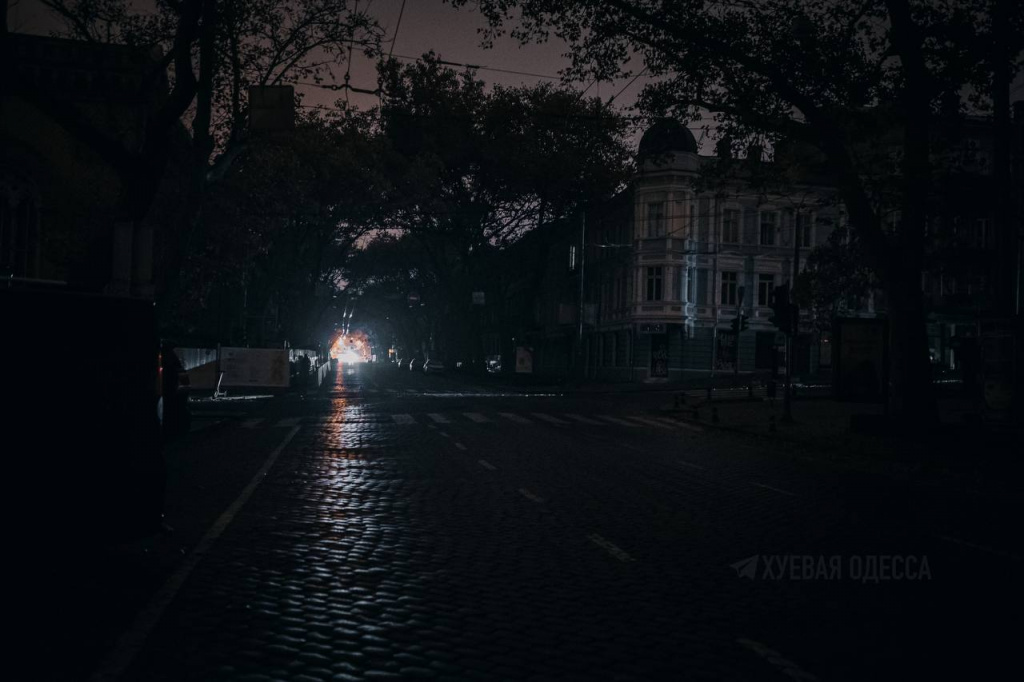 Ночная Одесса сейчас2.jpg