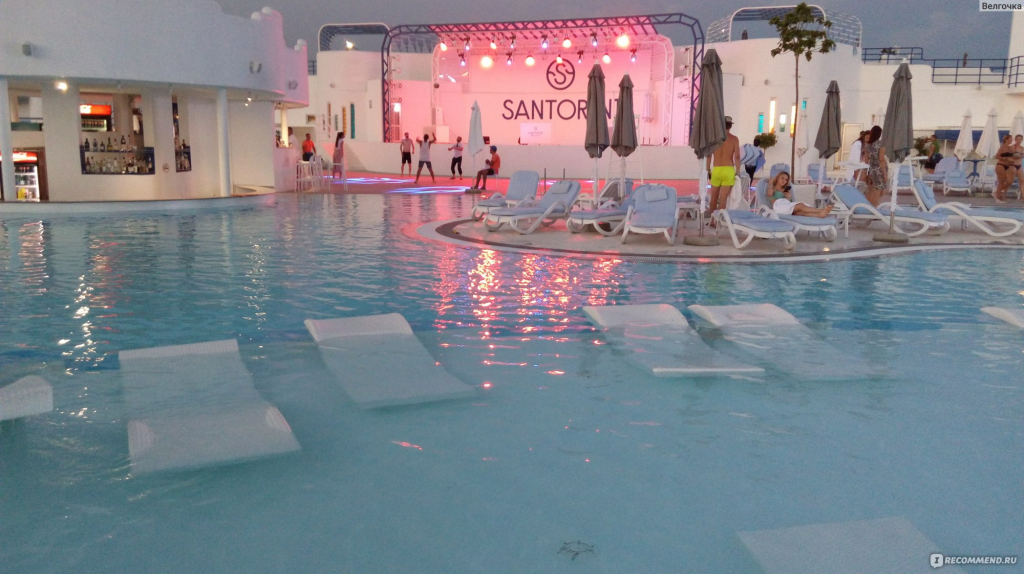Santorini краснодар.png