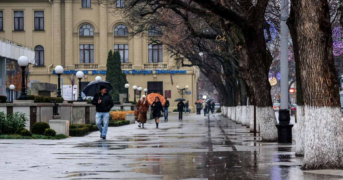 В Краснодарском крае вновь дождливо и ветрено