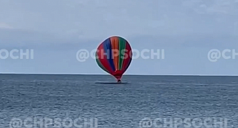 Сочинские следователи проверят посадку воздушного шара в море