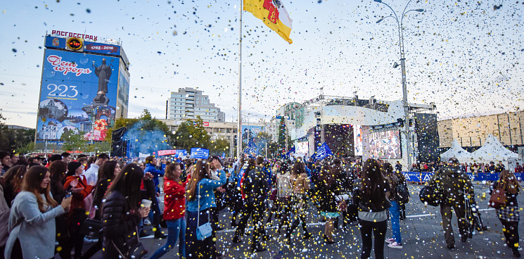 В Ростове отменили празднование Дня города, но в Краснодаре он состоится, несмотря на запрет губернатора