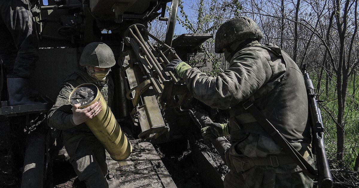 Российская армия освободила Ивановку и ведёт бои на подступах к Волчанску. ВСУ судорожно стягивают  остатки резервной техники