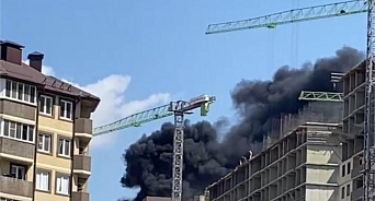 «Солнце спалит всю Кубань!» В Краснодаре из-за аномальной жары загорелась многоэтажка, пожар потушили строители