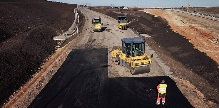«Живём так богато, что причиной разрушения дорог является бурное строительства новых дорог» - эксперт прокомментировал состояние дорог на Кубани