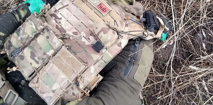 «ВСУ-hub»: украинцы бросают тела своих боевиков, покидая позиции возле Кременной