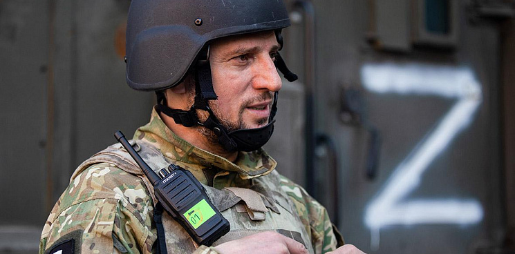 «Будь готов отправиться на передовую!» Командир «Ахмата» предложил российским мужчинам охранять свои дома с оружием – ВИДЕО