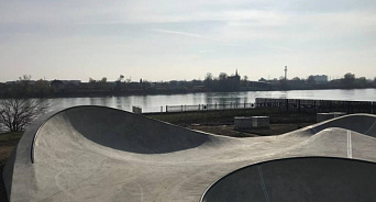 В Краснодаре в Юбилейном микрорайоне построили новый скейт-парк