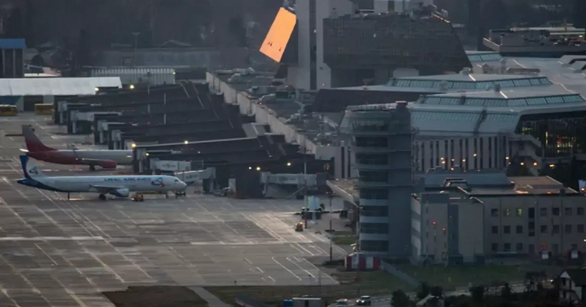 Из аэропорта Сочи вылетели 18 рейсов с начала суток