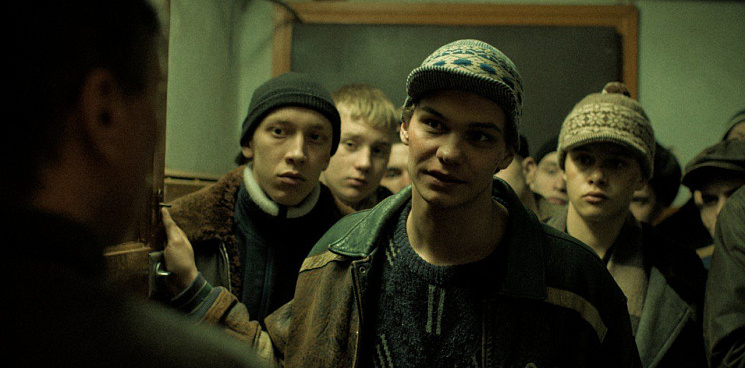 «Сериал «Слово пацана» разрушает общество Украины»: подростки сколотили банду, вдохновились скандальным сюжетом