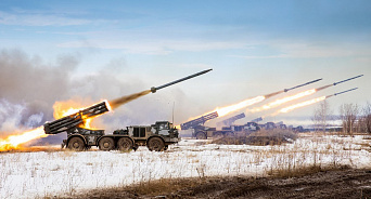 «Выжигаем нечисть!» Артиллерия ВС РФ ликвидировала опорный пункт ВСУ в Марьинке – ВИДЕО 