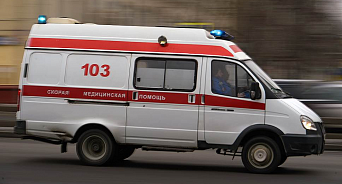 «Ни стыда, ни совести!» В Краснодаре таксист отказывался пропускать Скорую помощь, так как «ждал клиента» – ВИДЕО